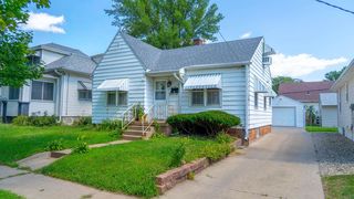 2126 S  Helen St, Sioux City, IA 51106