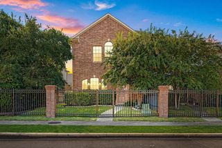 2743 Misty Heath Ln, Houston, TX 77082
