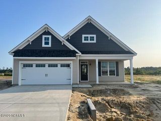 738 Aria Lane, Hubert, NC 28539