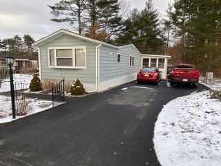 6 Pipers Way Ext, Carver, MA 02330