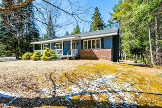 92 Beechwood Dr, Saranac Lake, NY 12983