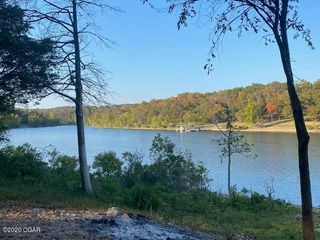 140 Rusticview St, Shell Knob, MO 65747