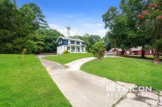 535 Circle Dr, Fayetteville, GA 30214