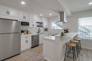 1478 Hornblend St #6, San Diego, CA 92109
