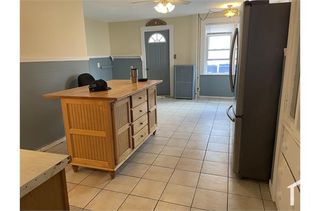7 Storrs Ave #2, Braintree, MA 02184
