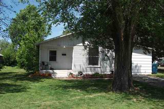 1206 E  Broadway St, Monett, MO 65708