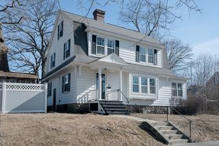 15 Brownell St, Worcester, MA 01602