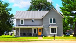 431 N  Wisconsin Ave, Muscoda, WI 53573