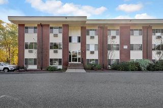 74 Beach St #2-8, Woburn, MA 01801