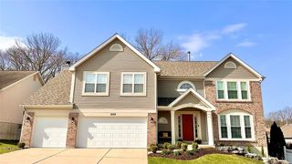 1028 Baypointe Dr, Imperial, MO 63052
