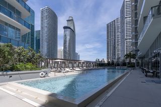Resort-Style Pool