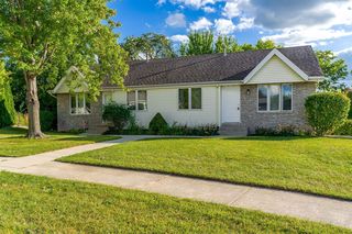 4973/4975 Christy Cir, Rockford, IL 61114