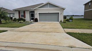 244 Lake Smart Cir, Winter Haven, FL 33881