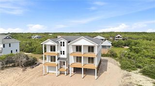 2284 Sandfiddler Rd, Corolla, NC 27927