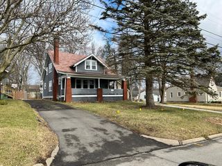 24 Arlene Ave, Youngstown, OH 44512