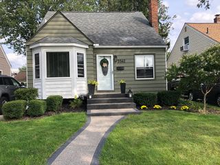 3542 Oakshire Ave, Berkley, MI 48072