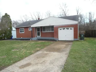 751 Springvale Dr, Hamilton, OH 45013