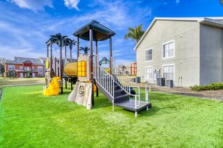 5030 26th St E #5-301, Bradenton, FL 34203