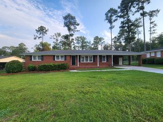 1218 Thomwal St, Valdosta, GA 31602