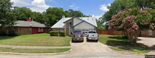 807 Dickey Dr, Euless, TX 76040