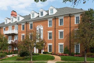 23 Topton Way #Penthouse 4, Saint Louis, MO 63105