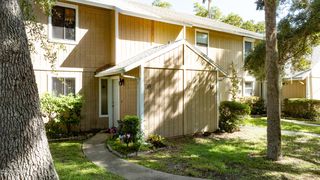 110 Tomoka Meadows Blvd, Ormond Beach, FL 32174