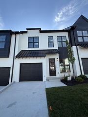 117 Shadow Springs Dr #117, Brentwood, TN 37027