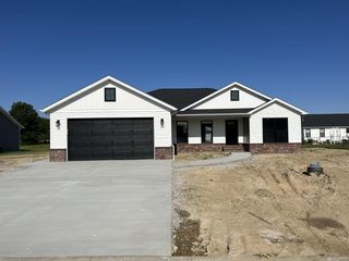 318 Jennifer, Germantown, IL 62245