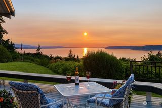 6831 Fisher Road, Edmonds, WA 98026