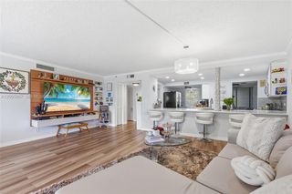 625 Oaks Dr #304, Pompano Beach, FL 33069