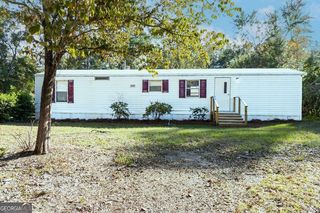629 Sierra Rd, Jesup, GA 31545