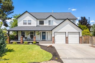 2979 NE Alpenglow Pl, Bend, OR 97701