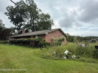 95 W  Main St, Eclectic, AL 36024