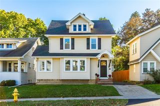 61 Falstaff Rd, Rochester, NY 14609