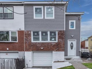 239-10 147th Dr, Rosedale, NY 11422