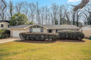 4063 Elmscourt Dr, Stone Mountain, GA 30083