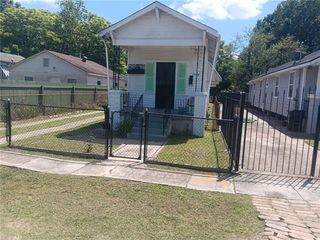 2844 Hiawatha St, New Orleans, LA 70126