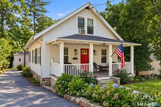 15 Mead Street, Stamford, CT 06907