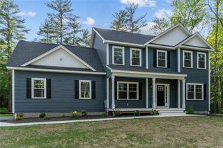 255 Hopkins Hollow Rd, Greene, RI 02827