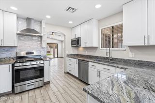 8492 E  Sarnoff Ridge Loop, Tucson, AZ 85710