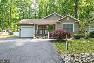 8 Saint Martins Ln, Ocean Pines, MD 21811
