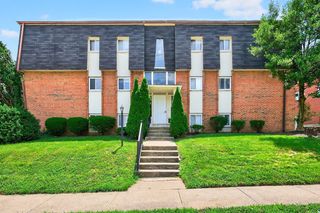 6416 Montgomery Rd #2, Cincinnati, OH 45213