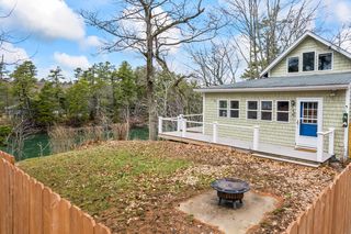 618 Gurnet Road, Brunswick, ME 04011