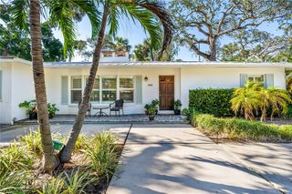 3905 Mockingbird Dr, Vero Beach, FL 32963