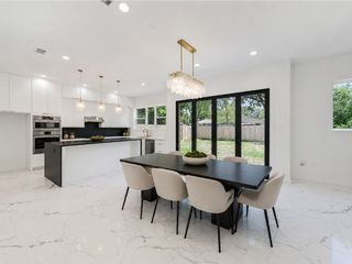 1943 McBroom St, Dallas, TX 75212