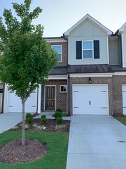 1353 Fitchie Pl, Durham, NC 27703