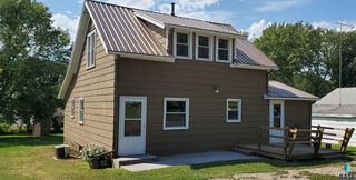 106 Union St, Alcester, SD 57001