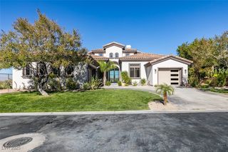 2 Penn Cross Ct, Henderson, NV 89052