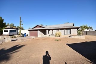 555 E  Sack Dr, Phoenix, AZ 85024