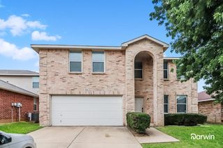 3876 Country Ln, Fort Worth, TX 76123